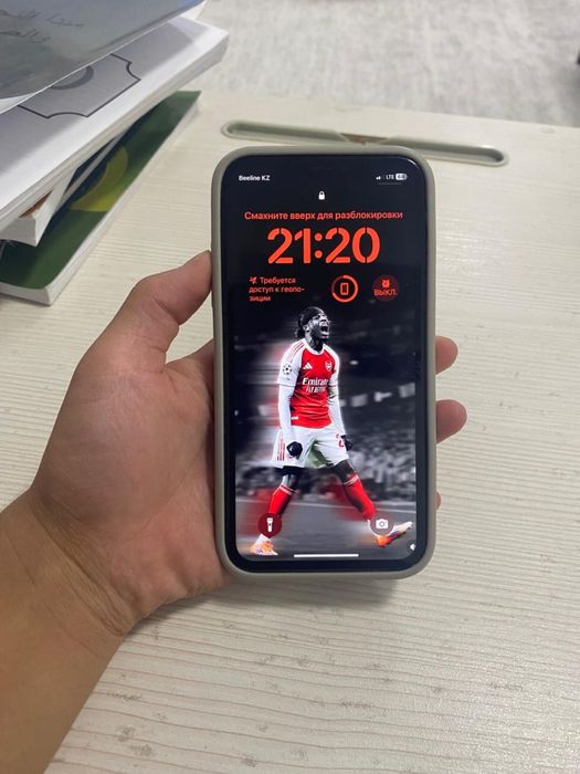 Iphone 11 128гб .