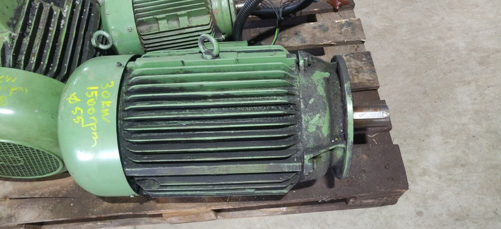 Motor electric trifazat cu flansa 30kW, 1500rpm, 380V