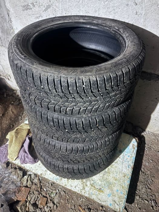 Резина 215/55/17 траинджл