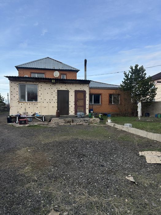 Продаю котедж 14 соток земли