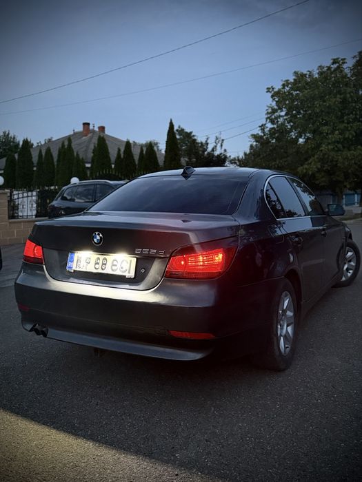 BMW E60 525D manual