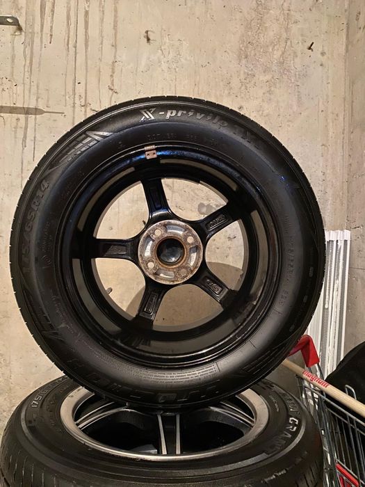 Летние шины с титановыми дисками