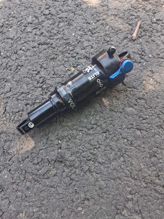 Șoc spate fox deluxe