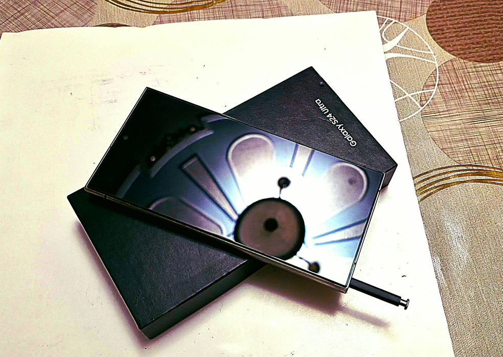 Самсунг С 24 ултра 512/12GB. Идеал янгидай холатда.