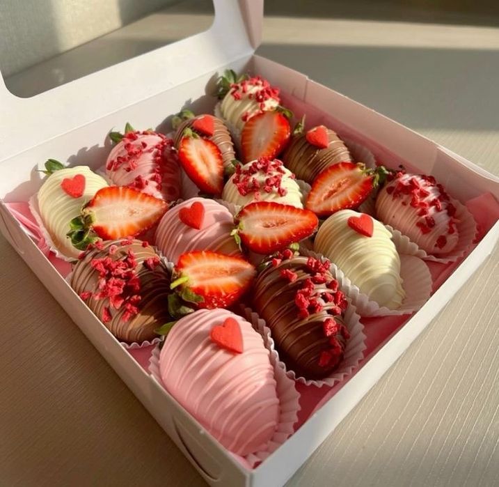 Клубника в шоколаде, каспи рэд