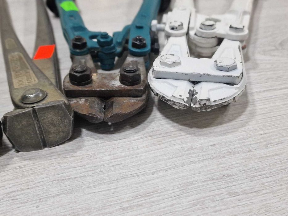 Арматурни клещи Knipex / Total