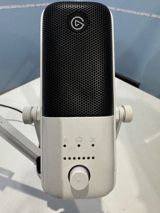 Elgato Wave:3 бял микрофон