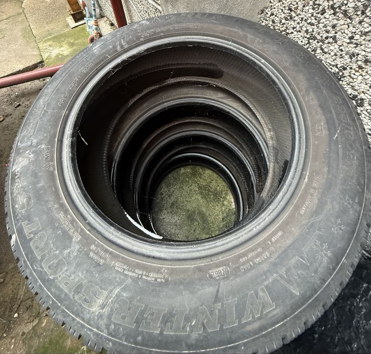 Зимни гуми DUNLOP 235/60/18