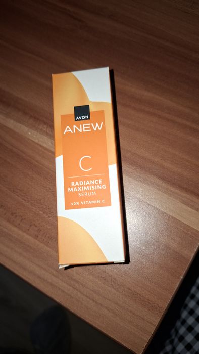 SerSer.  Avon Anew 10% Vitamina C Pret 40 de lei