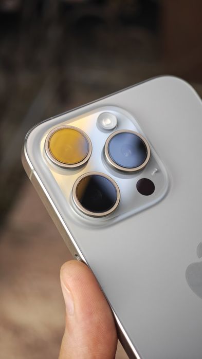 iPhone 15 Pro 256GB 99% | Apple Room
