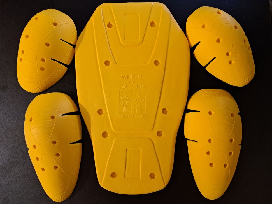 Protecții coate, umeri, genunchi, coloana Winner similar D3O noi!