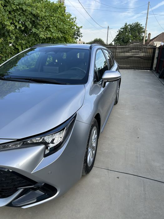 Toyota Corolla TS 1.8 HYB BUSINESS