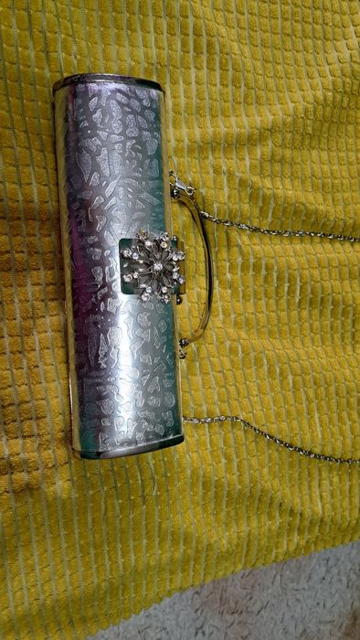 Продам клатч продам