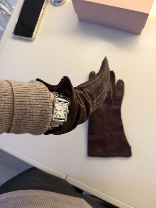 Кожаные перчатки