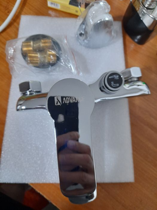 Смеситель для ванны без душа