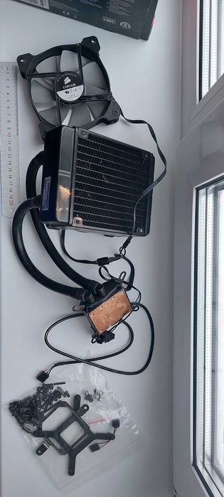 Кулер Corsair Hydro H80i V2