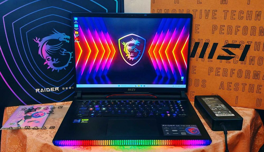 NVIDIA GeForce RTX 4070 8GB/Intel Core i7-13700HX/16GB RAM DDR5/1TB SSD NVMe/17.3 Quad HD IPS 240hz/MSI Raider GE78 HX 13VH геймърски лаптоп gaming
