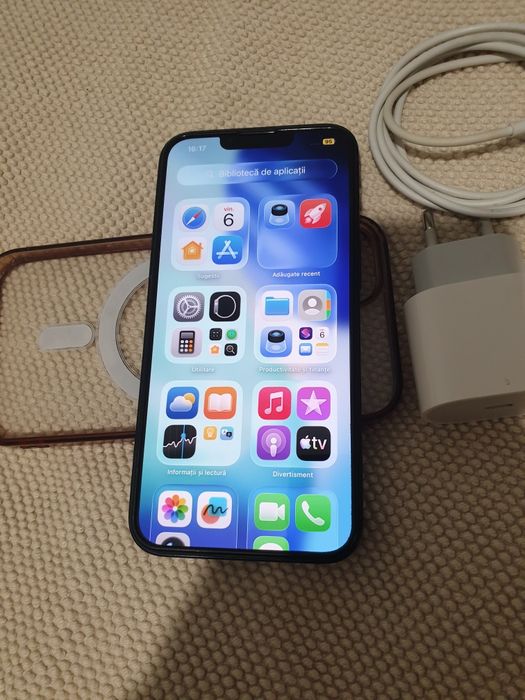 Vand iPhone 13 impecabil ( liber pe rețea  )