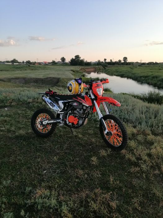 Продам мотоцикл Zummav