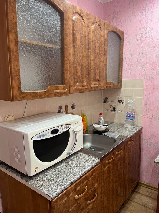 Сдаётся 1 ком .квартира.