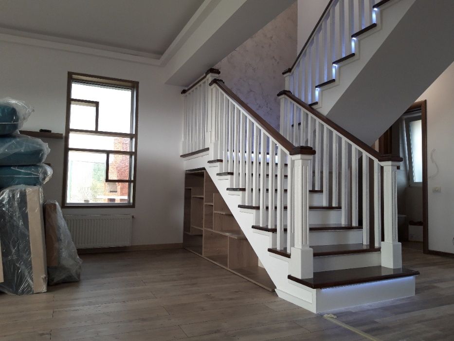 Scara lemn masiv stejar