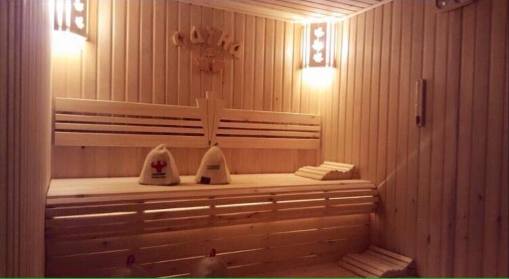 Dacha Oqtoshda tog’ eon bag’rida