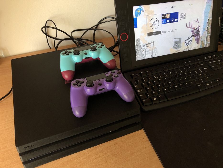 PlayStation 4 Pro Modat