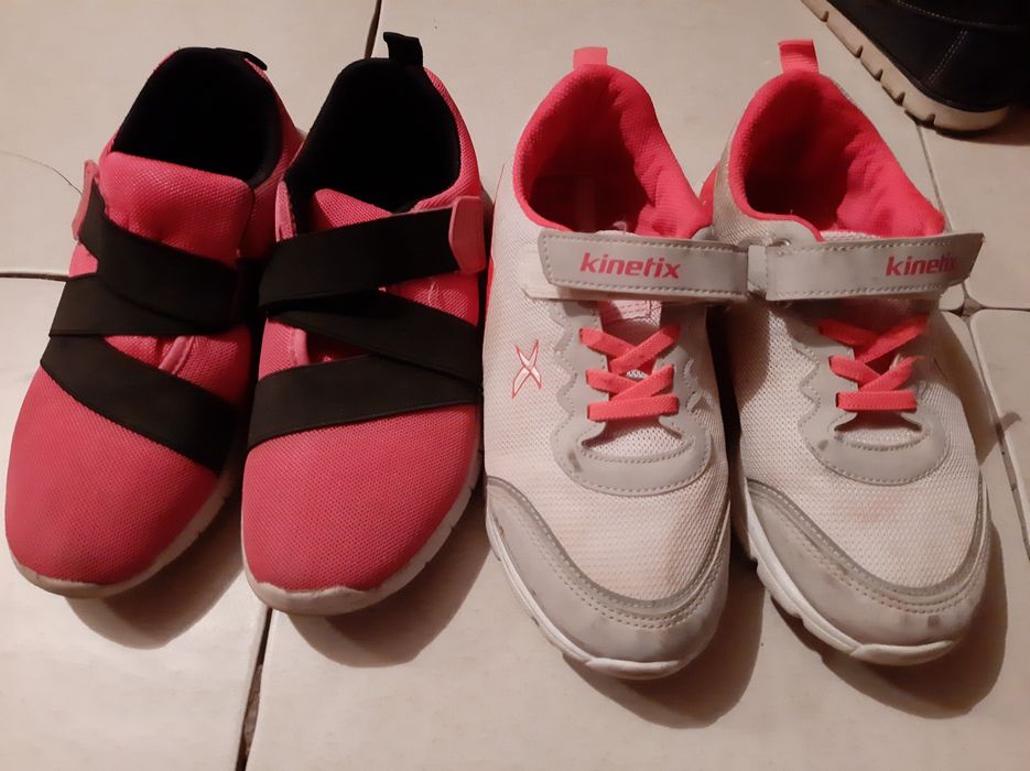 Кроссовки для девочек