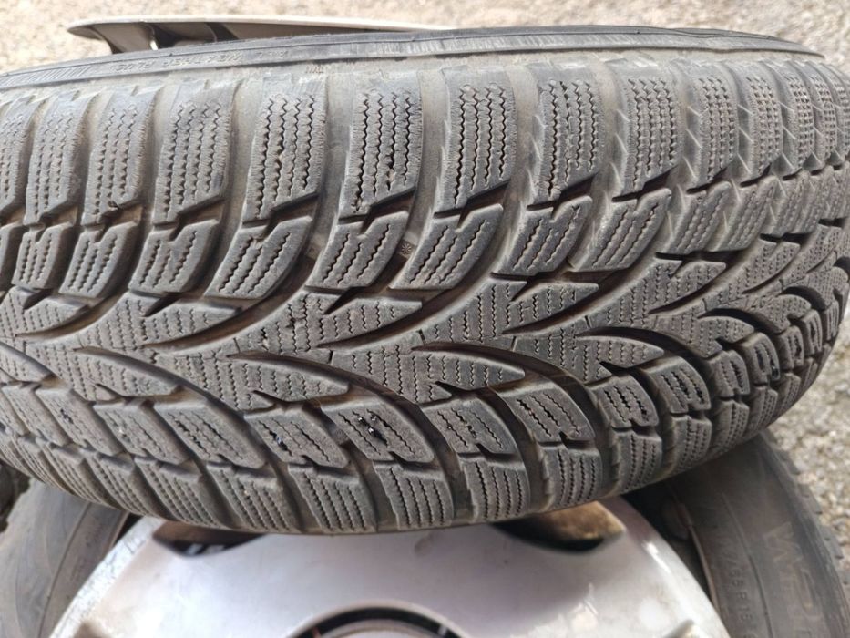 Гуми и джанти зимни