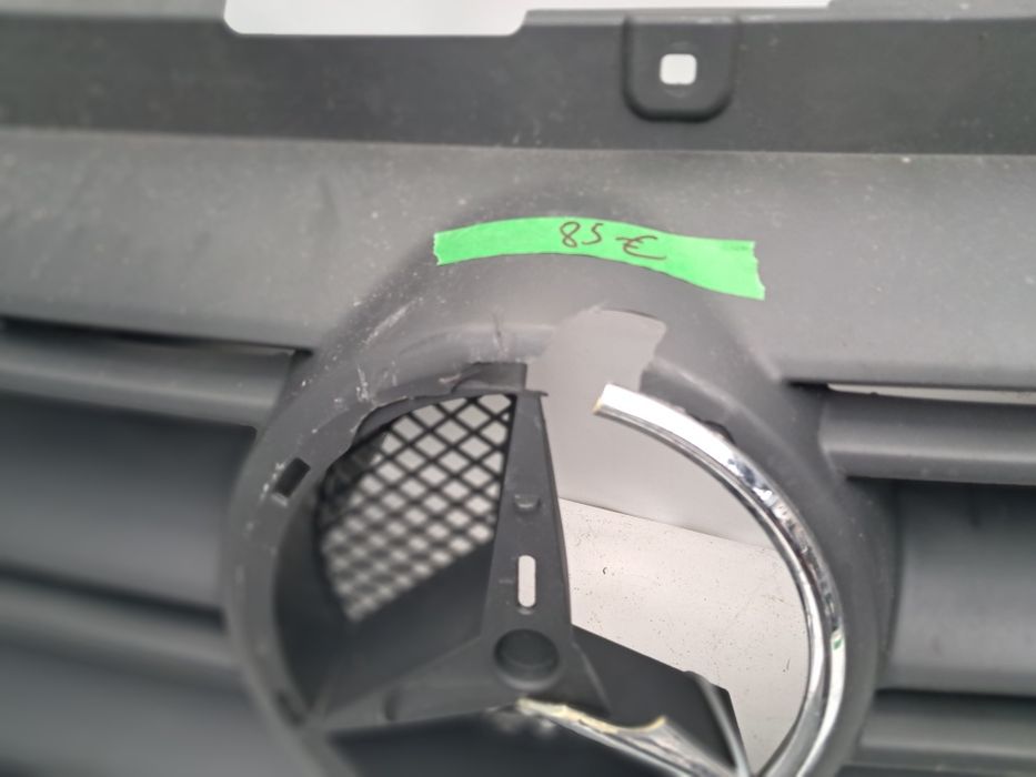 Грил решетка Mercedes Sprinter W910