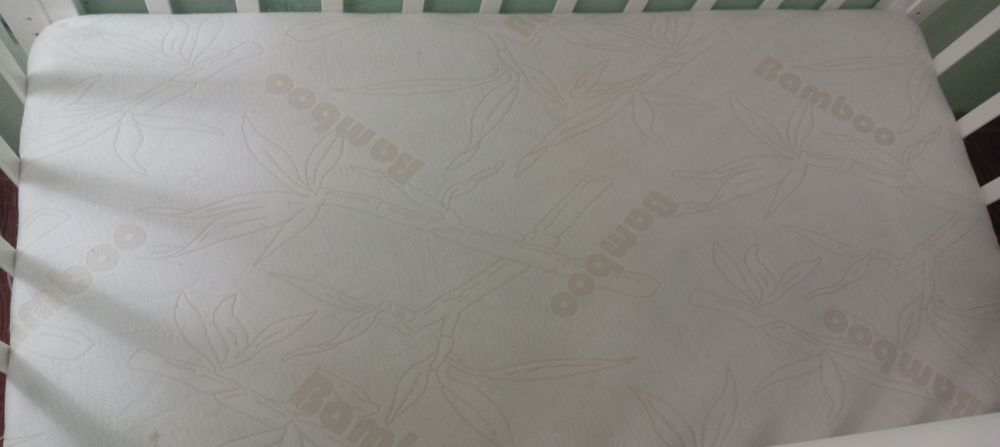 Продам детскую кроватку
