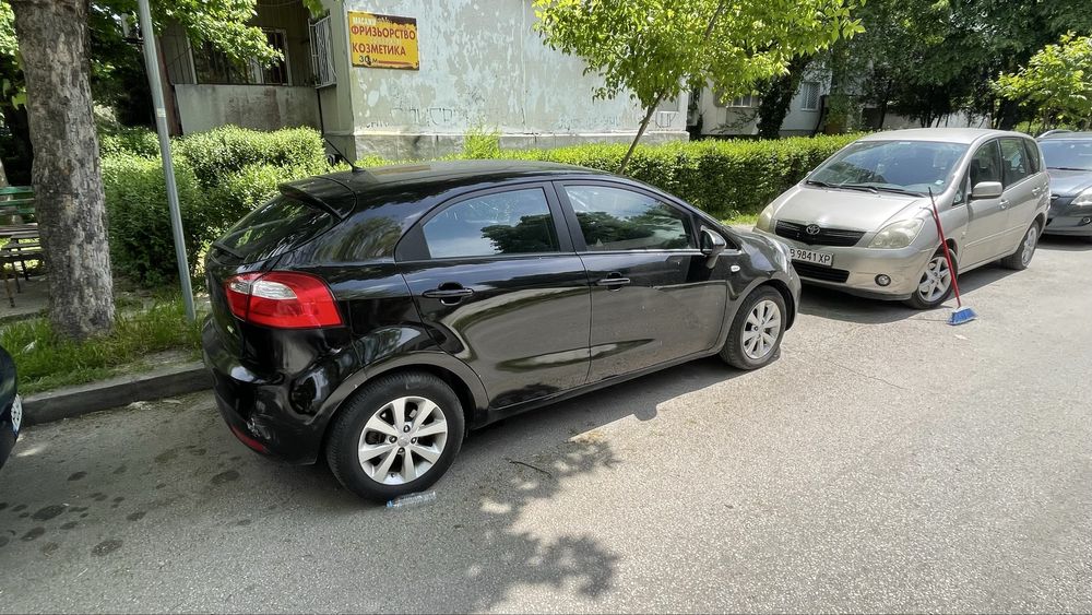 Rent a Car       -      Автомобили под наем