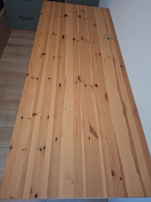 Birou Ikea din lemn