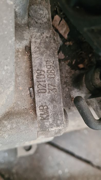 Cutie viteze vw ,motor 1.4 tsi,6 trepte,cod cutie KWB,cod motor CDGA