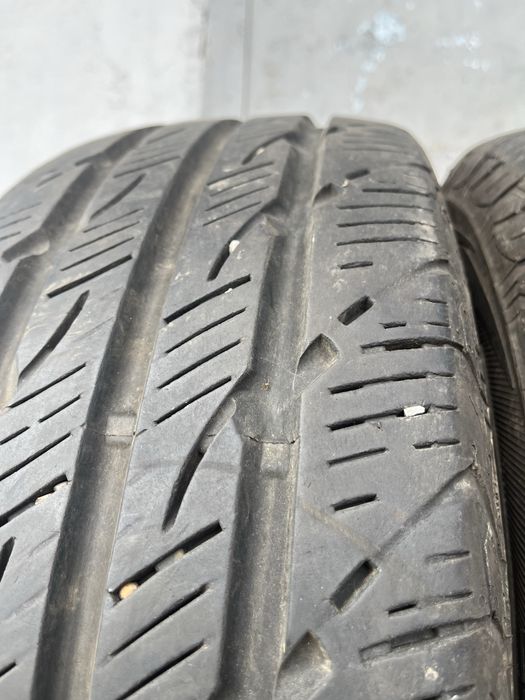 4 бр. гуми за бус 205/65/15C Uniroyal 7-8 mm DOT 0914