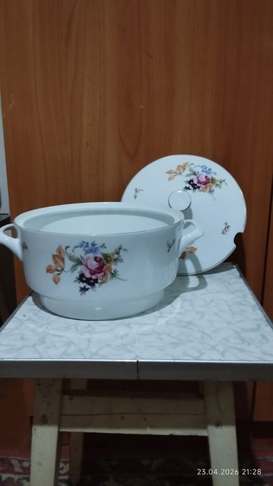 Супница с советских времён