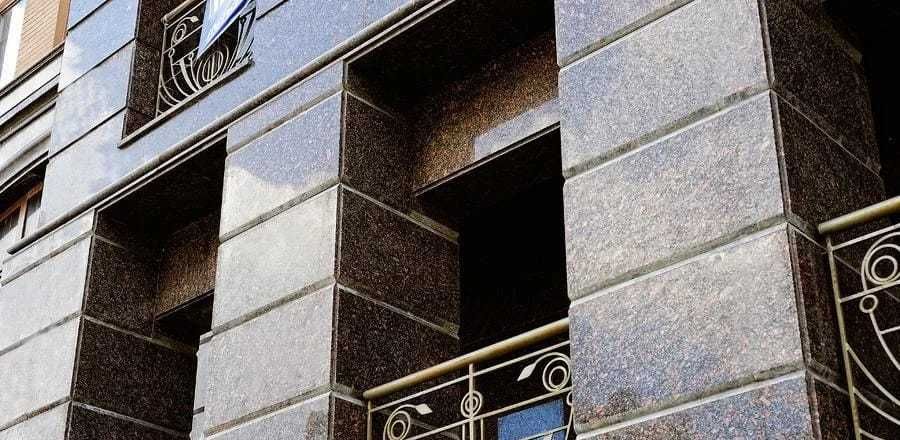 Гранит. Лестницы в комплекте