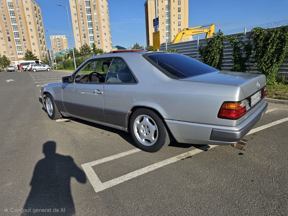 MERCEDES-BENZ E-Class 1988 — imagine 4