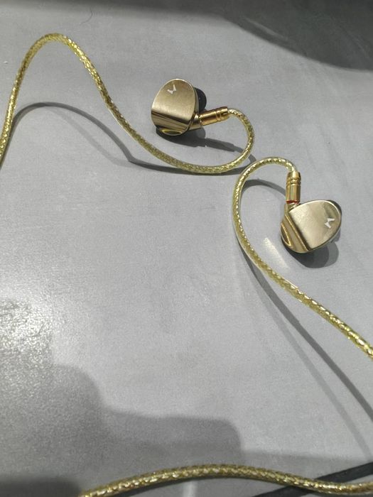 Metalure Wave (noi)