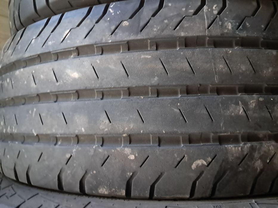 Anvelope second vara 215 65 R16C Continental
