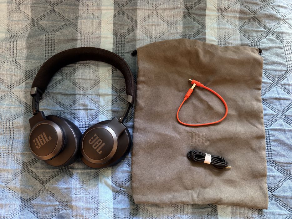 Слушалки JBL Live 770nc
