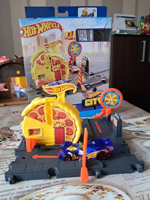 Писти Hot wheels