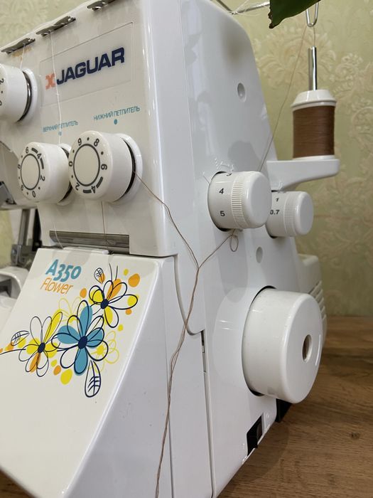 Продам новый оверлок