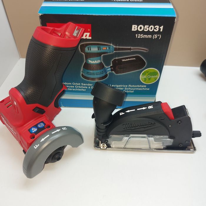 ПРОМОЦИЯ.Акумулаторен мултифлекс Milwaukee M12 FCOT-0