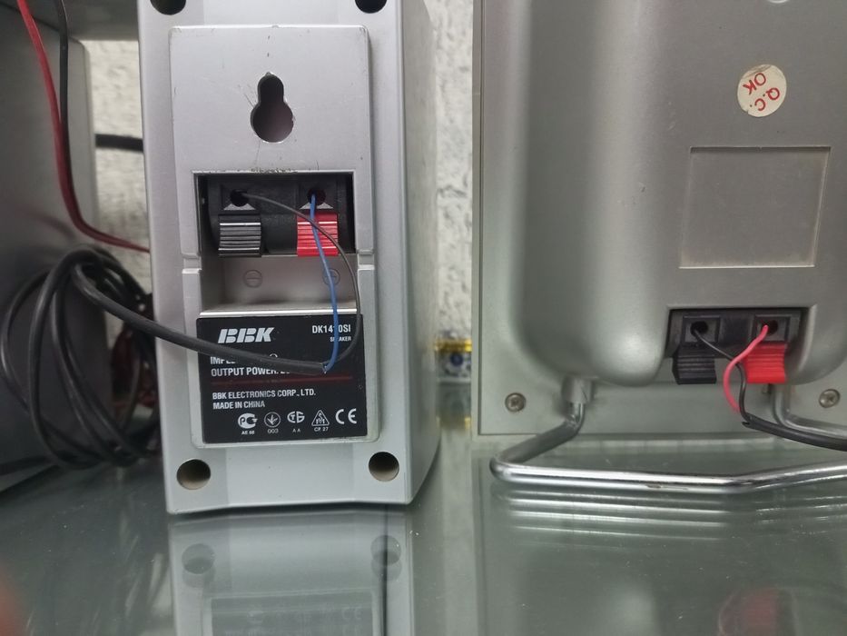 Продам колонки microlab, -BBK :20W