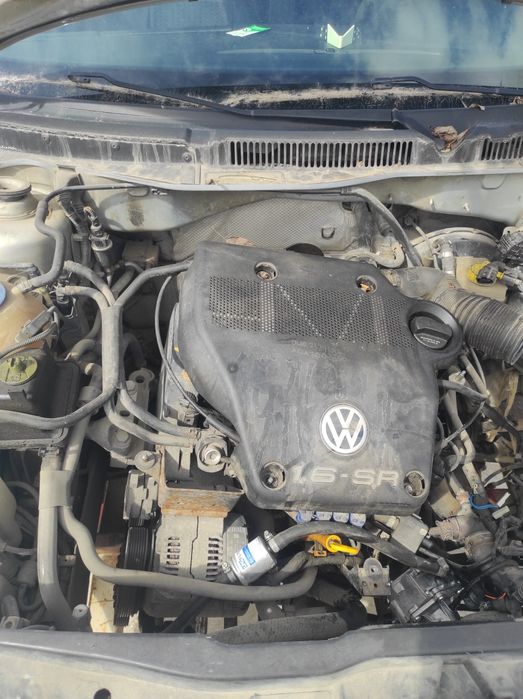 Голф 4 1.6-SR на части