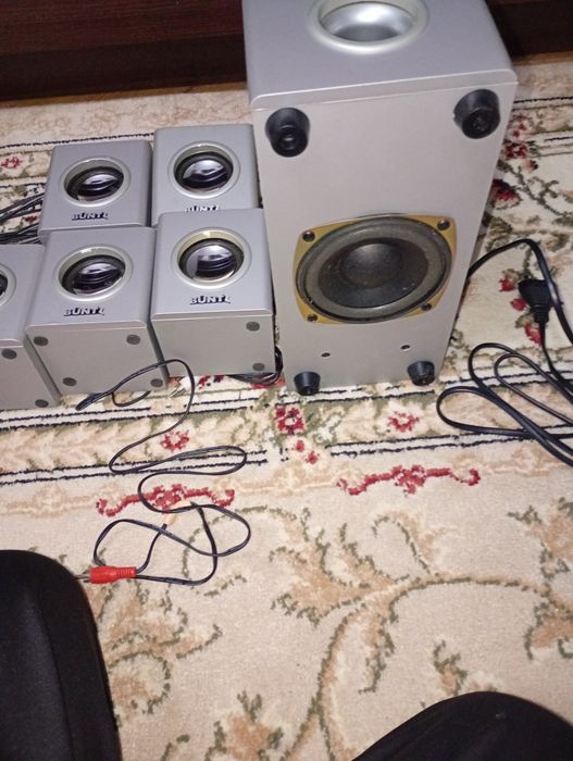 Sistem audio pentru pc buntz