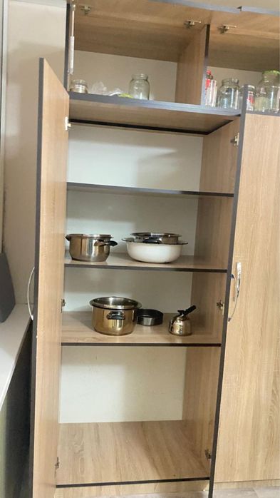 Продам шкаф в хорошем состоянии