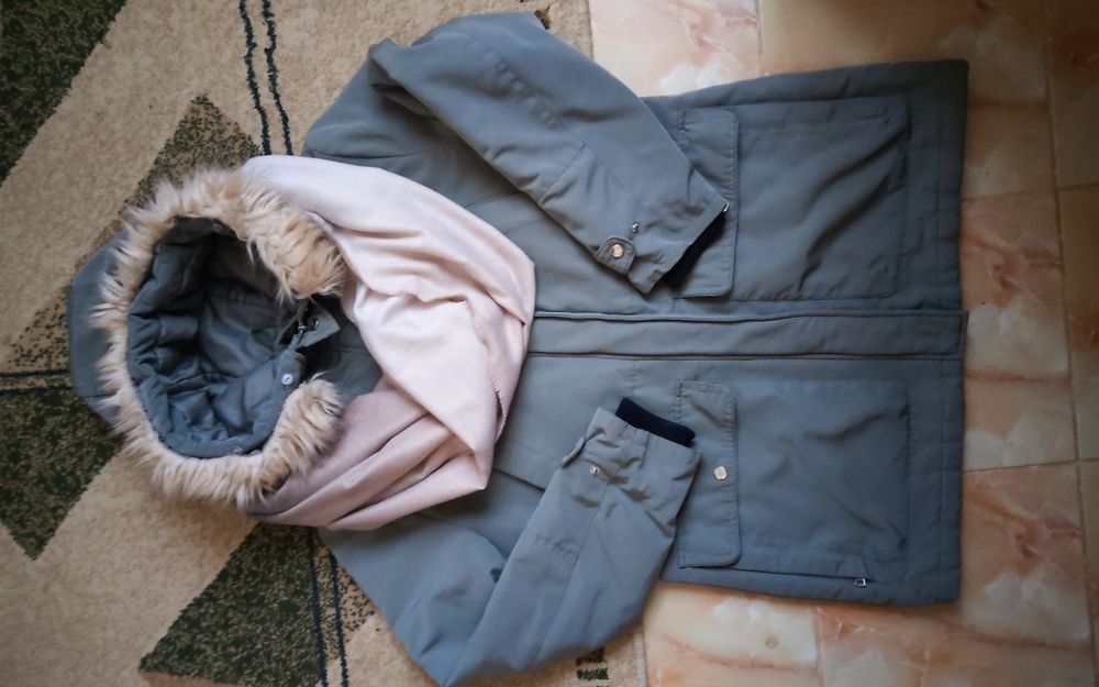 Куртка женская размер М