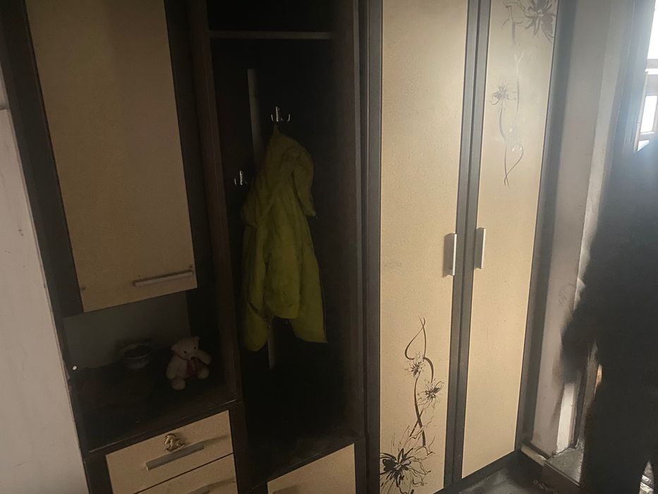 Шкаф для прихожей